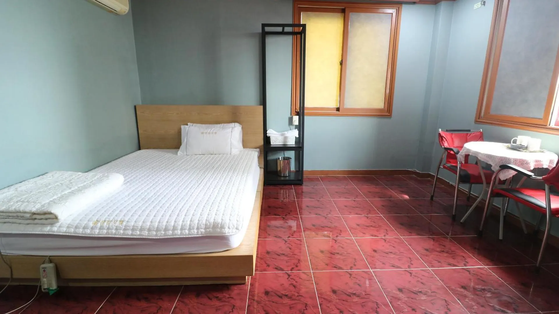Motel Busan Station Centum Hotel